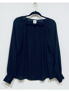 Cabi Top Womens Medium Black Round Trip Chiffon Minimalist Capsule Flowy Classic